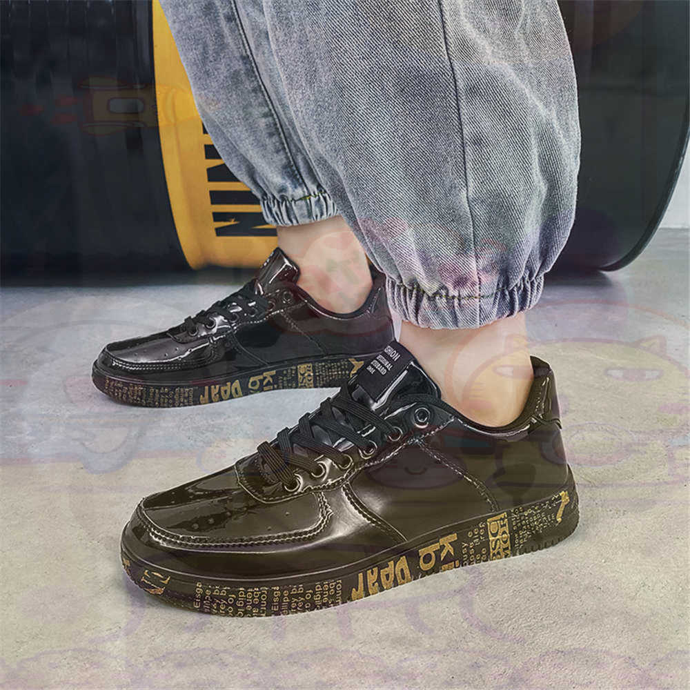 Round Foot Size 45 Sneakers Wh - Men'S Grooming Store recension och pris